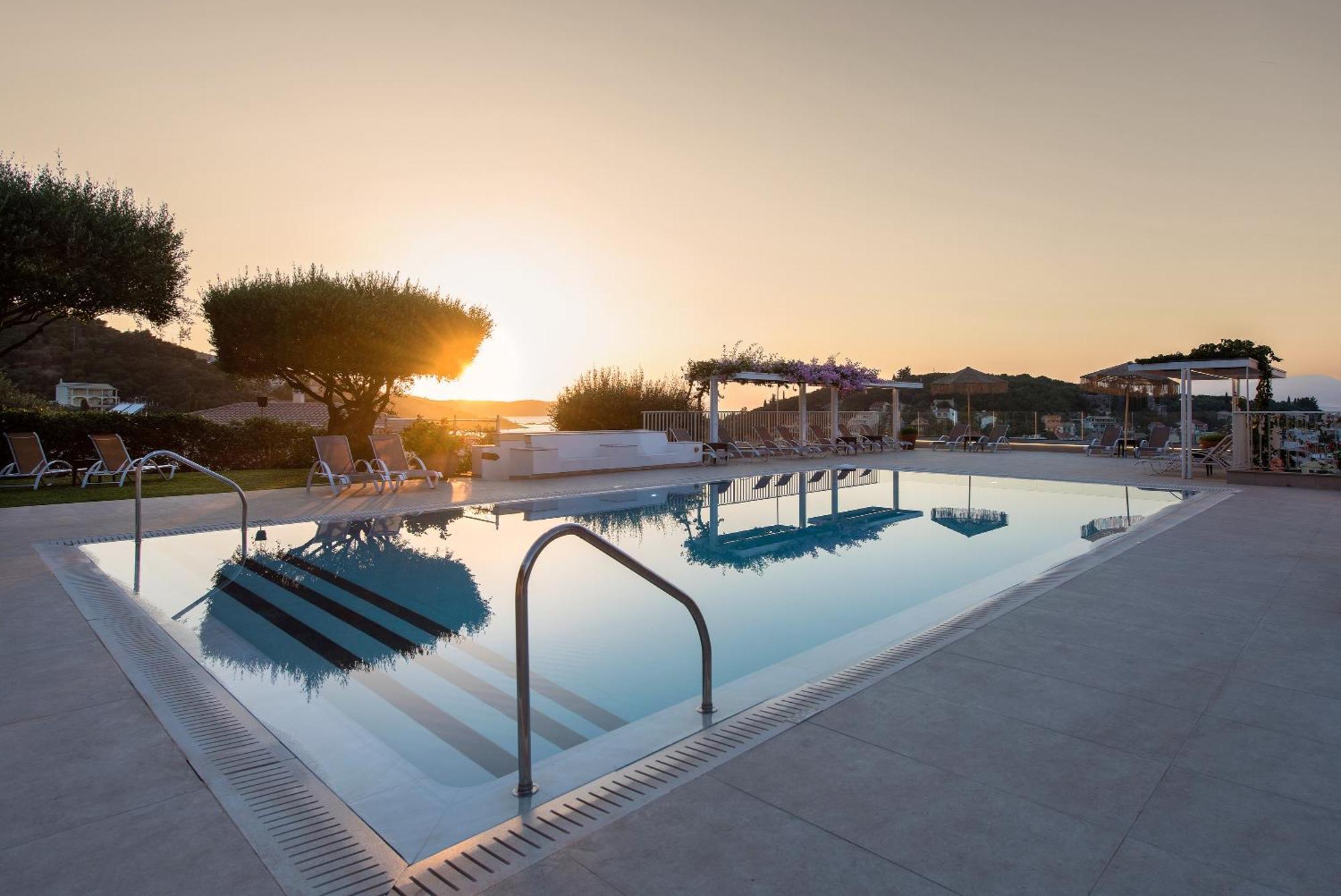 Hill Lofos Hotel Kassiopi Exterior foto