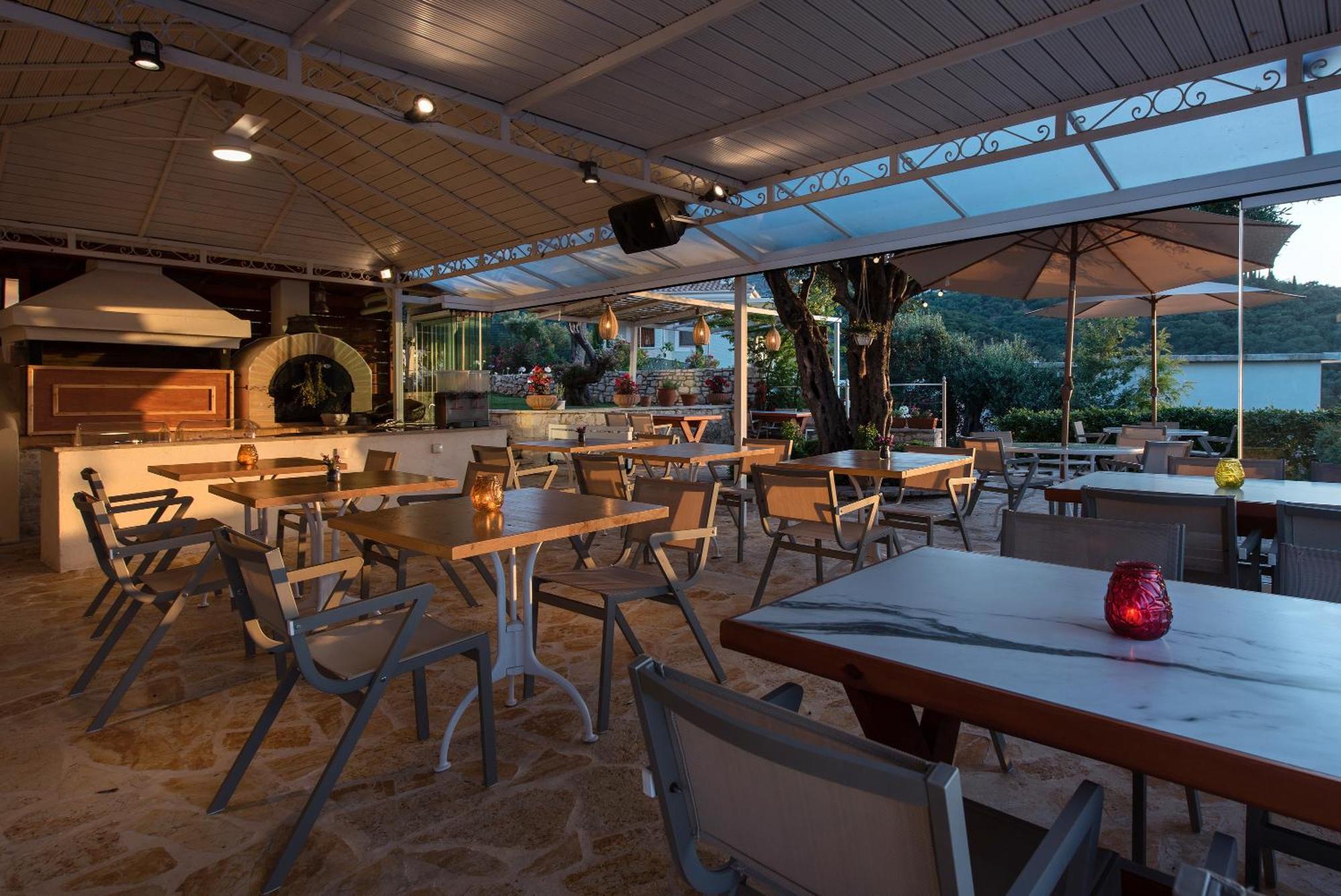 Hill Lofos Hotel Kassiopi Exterior foto