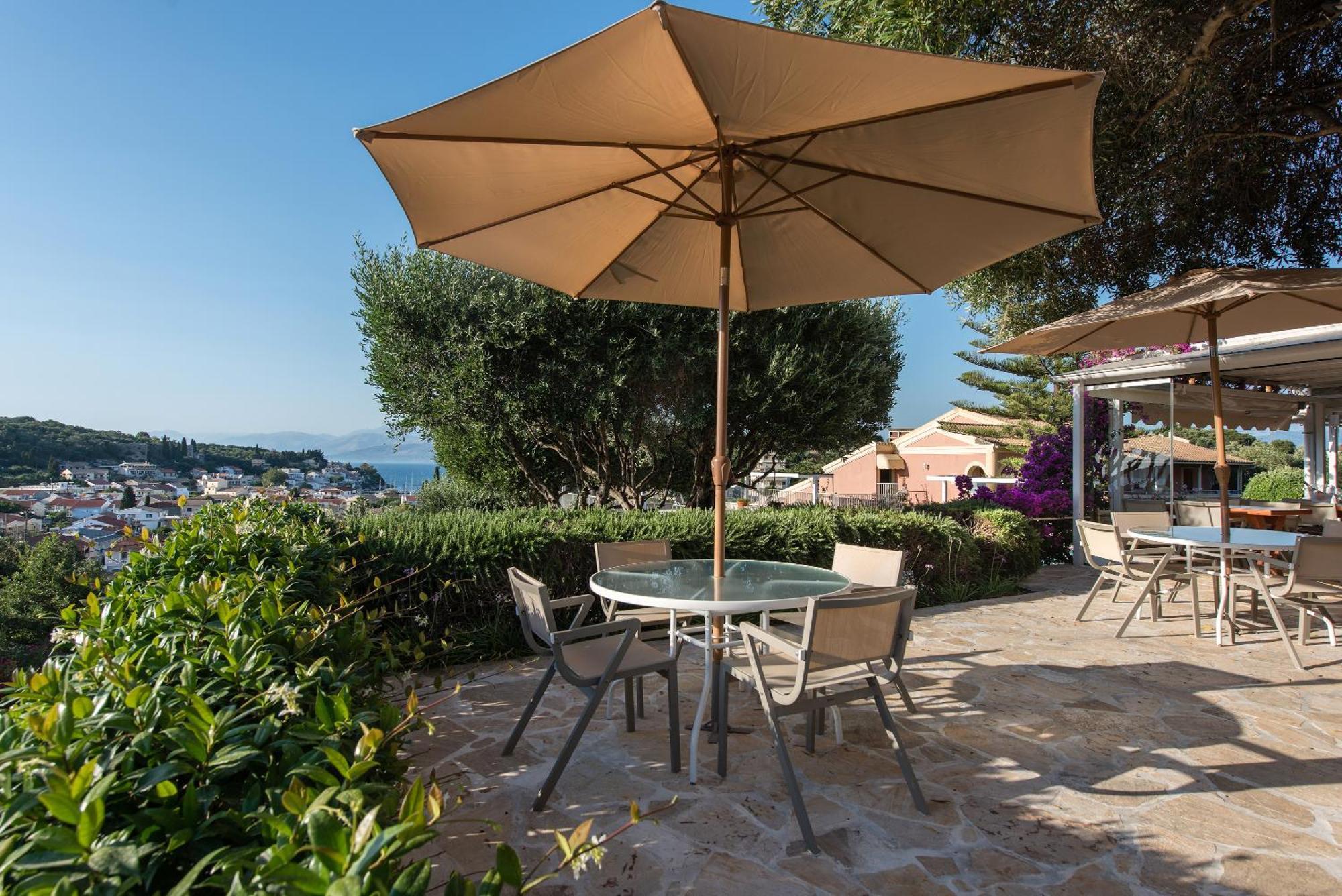 Hill Lofos Hotel Kassiopi Exterior foto