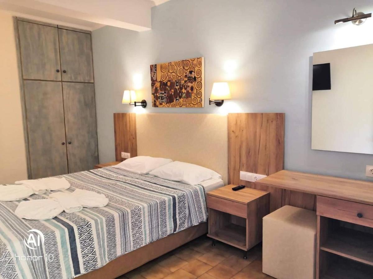 Hill Lofos Hotel Kassiopi Exterior foto